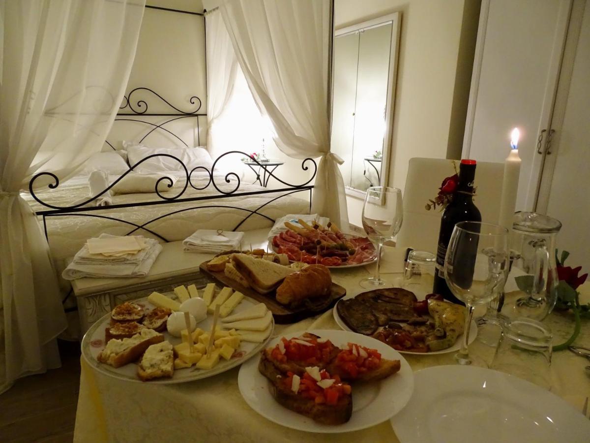 Agora' Castelnuovo Della Daunia Bed & Breakfast Dış mekan fotoğraf