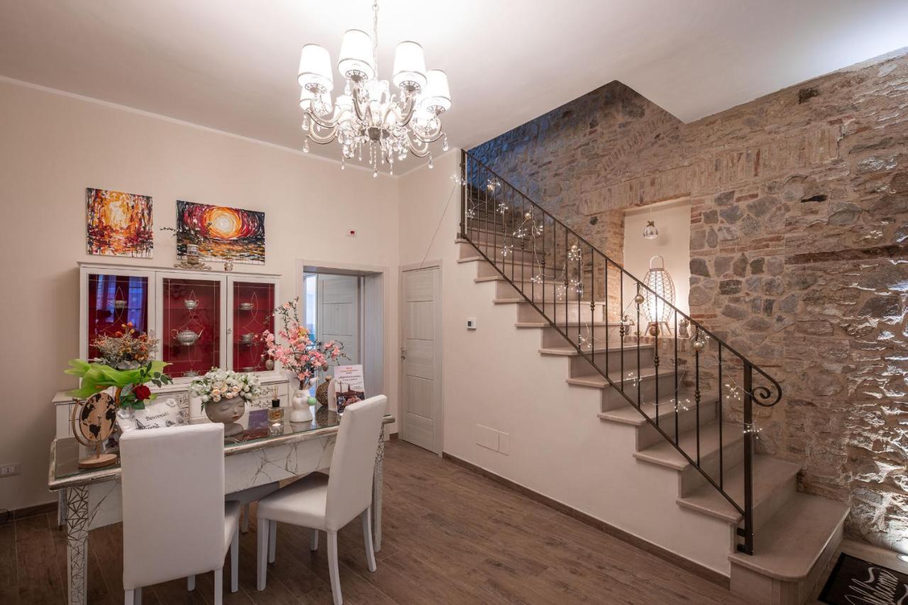 Agora' Castelnuovo Della Daunia Bed & Breakfast Dış mekan fotoğraf